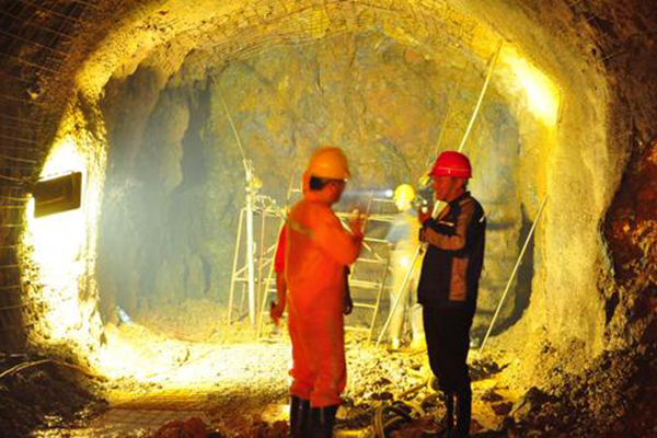 礦石勘探開采 /cxyq/20210304095635-Fu28qXHLA3gxDXmuynfG_qqdyjKL.jpg